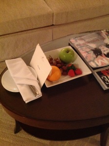 Welcome amenity with note.
